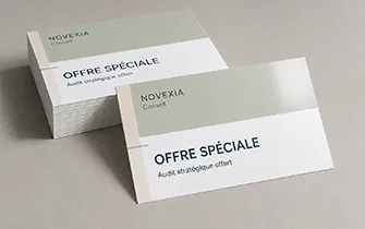 Tarjetas de correspondencia comerciales con acabado dorado