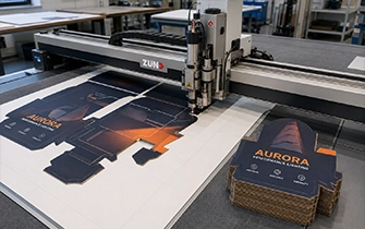 Corte digital láser y CNC para PLV de cartón a medida