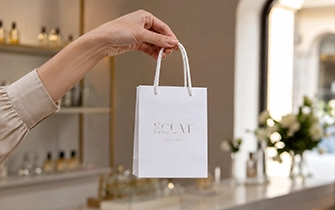 Bolsa de papel formato pequeño para joyería y cosmética