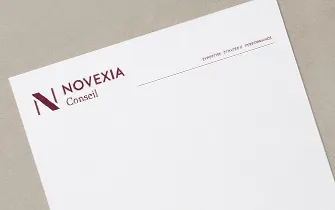 Identidad corporativa respetada con impresión Pantone fiel