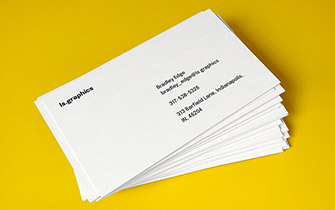 Tarjeta de visita premium en formato estándar 85 x 55 mm